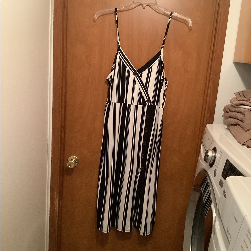 Endless Fame black & White striped dress